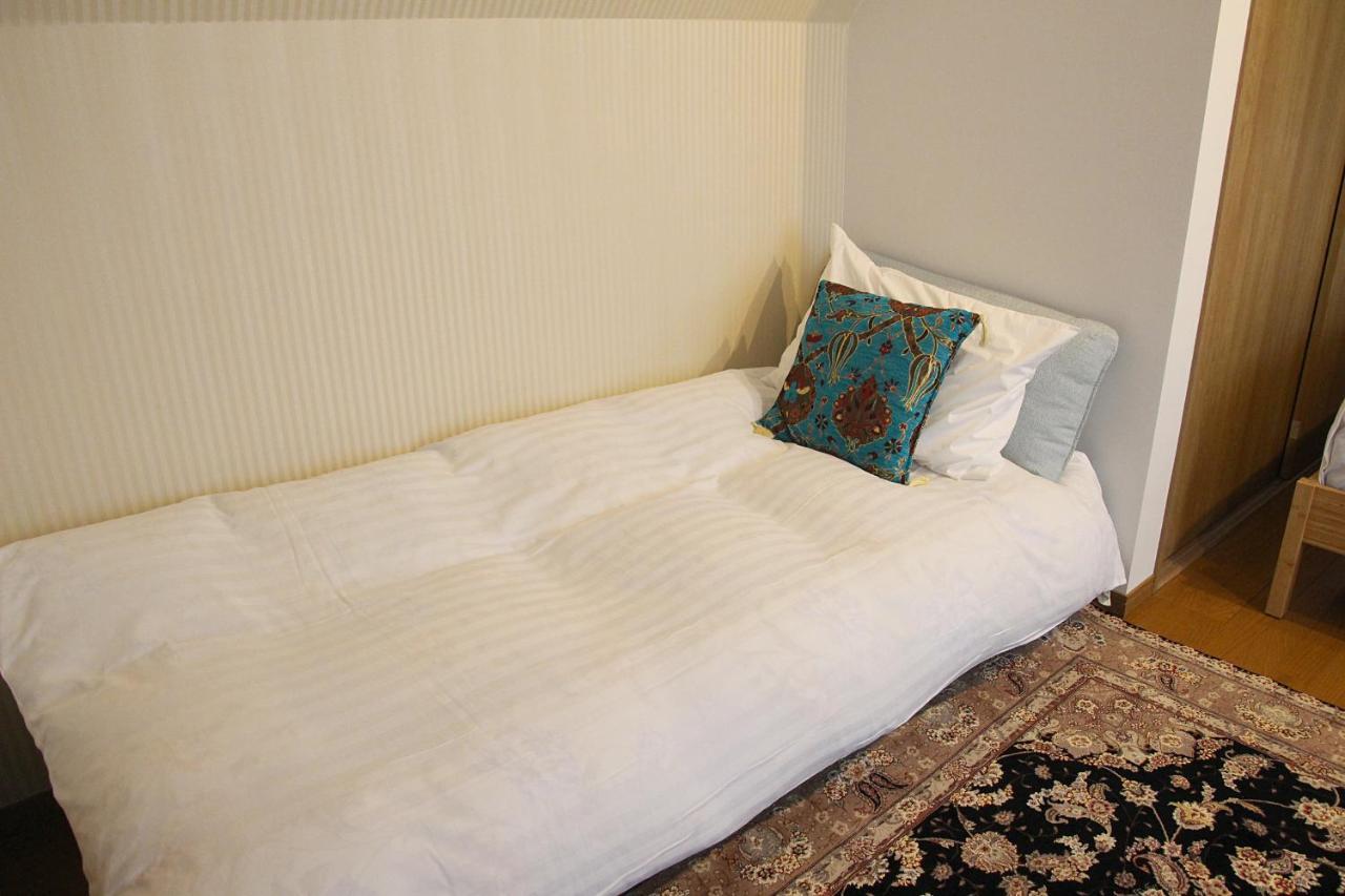 Hama Hills Shinjuku Apartahotel *